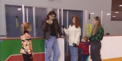 Cartel de Nice Guys Finish First