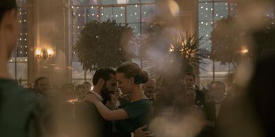 Cartel de Under His Eye