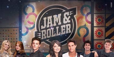 Cartel de Espionaje, trampas y más problemas, sobre ruedas