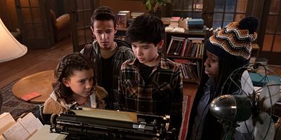 Cartel de Ghost in Wonderland, Part 2