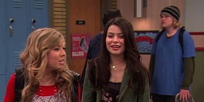 Cartel de Cuarto en llamas