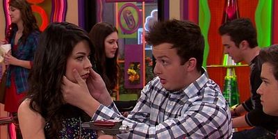 Cartel de iBattle Chip