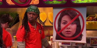 Cartel de iFind Spencer Friends