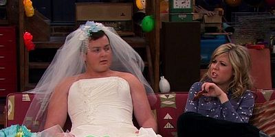 Cartel de iRescue Carly