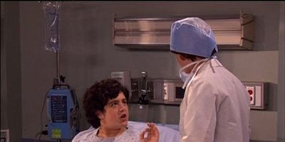 Cartel de Paging Dr. Drake