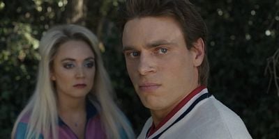 Cartel de Episode 100