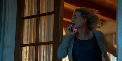 Cartel de El que tiene oído