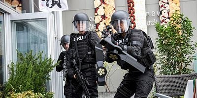 Cartel de Ekitai Rashku