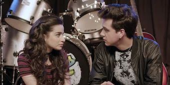 Cartel de Capítulo 4