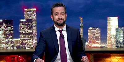 Cartel de El dinero sale; los pobres, no