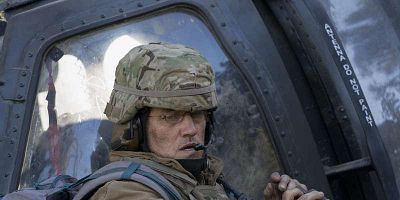 Cartel de Dos puntos en contra