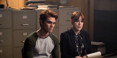 Cartel de Chapter Seventy-Two: To Die For