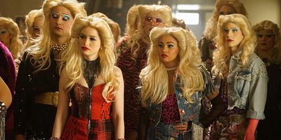 Cartel de Chapter Seventy-Four: Wicked Little Town