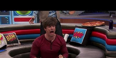 Cartel de Brad invisible