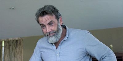 Cartel de A la caza de Fabrizio