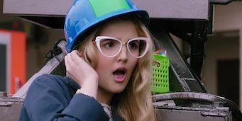 Cartel de Regreso a lo básico