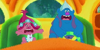 Cartel de El autobús de recortes / Trollexploradores