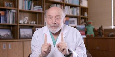 Cartel de Corrección política