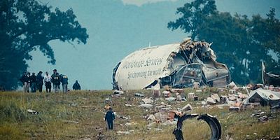 Cartel de Ataques a aviones de carga