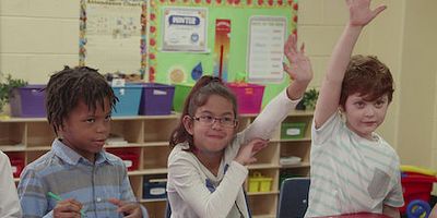 Cartel de A la mierda la escuela