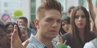 Cartel de El que a hierro mata...