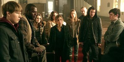 Cartel de Más allá de las fronteras