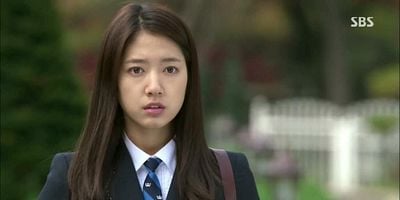 Cartel de Episodio 10