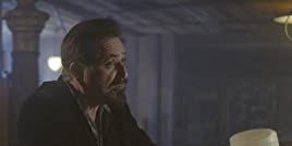 Cartel de Cinco policías