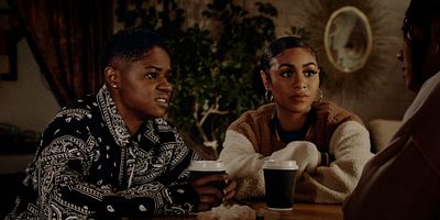 Cartel de How To Survive In South Central