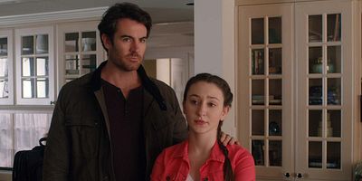 Cartel de Las mentiras tienen patas cortas