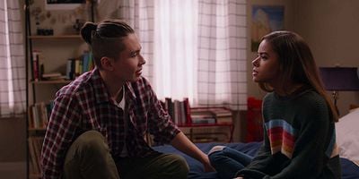 Cartel de Marca una, marca otra