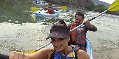 Cartel de Campamento Derbez