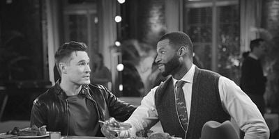 Cartel de Everybody Loves The Carringtons