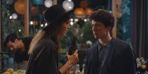 Cartel de No seas malvado