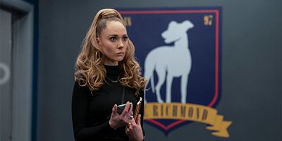 Cartel de Inventing the Pyramid of Success