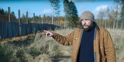 Cartel de Más allá de la cerca