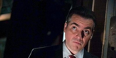 Cartel de Red Listed