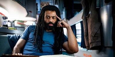 Cartel de The Last to Go