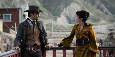 Cartel de A Head Weighs Less Than a Body