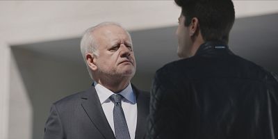 Cartel de Asuntos propios