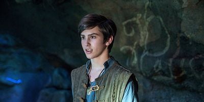 Cartel de … Y el secreto de Punto Peligro