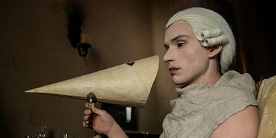 Cartel de El Amor o La Guerra