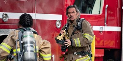 Cartel de Happy to Help