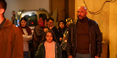 Cartel de Taçsız Prenses 2.Bölüm