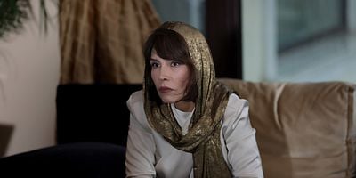 Cartel de Hudutsuz Sevda 11.Bölüm