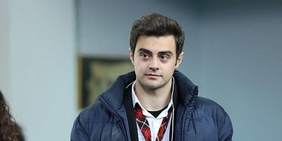 Cartel de Kardeşlerim 116.Bölüm