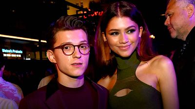 Jugadores de los 49ers lanzan telarañas a Tom Holland en cita romántica con Zendaya noticias imagen