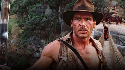 Pausa 'Indiana Jones' a los 11 minutos y 14 segundos y fíjate en el avión que lleva Harrison Ford