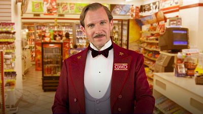 Así se vería un día de trabajo en el OXXO si lo filmara Wes Anderson noticias imagen