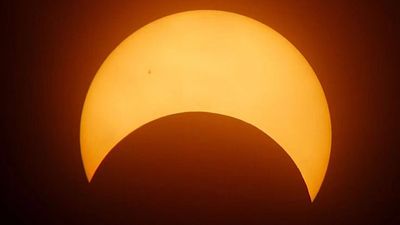 ¿A qué hora termina el eclipse solar en todos los estados de México? noticias imagen